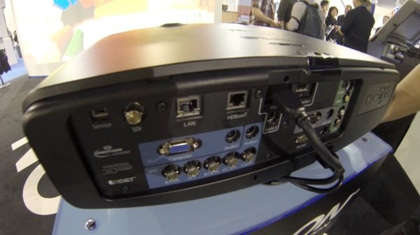 HDBaseT based projectors PowerLite Pro G6900WU